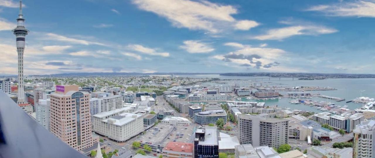 Magnificent Harbour View Skytower View Apartment In Cbd Окленд Екстер'єр фото