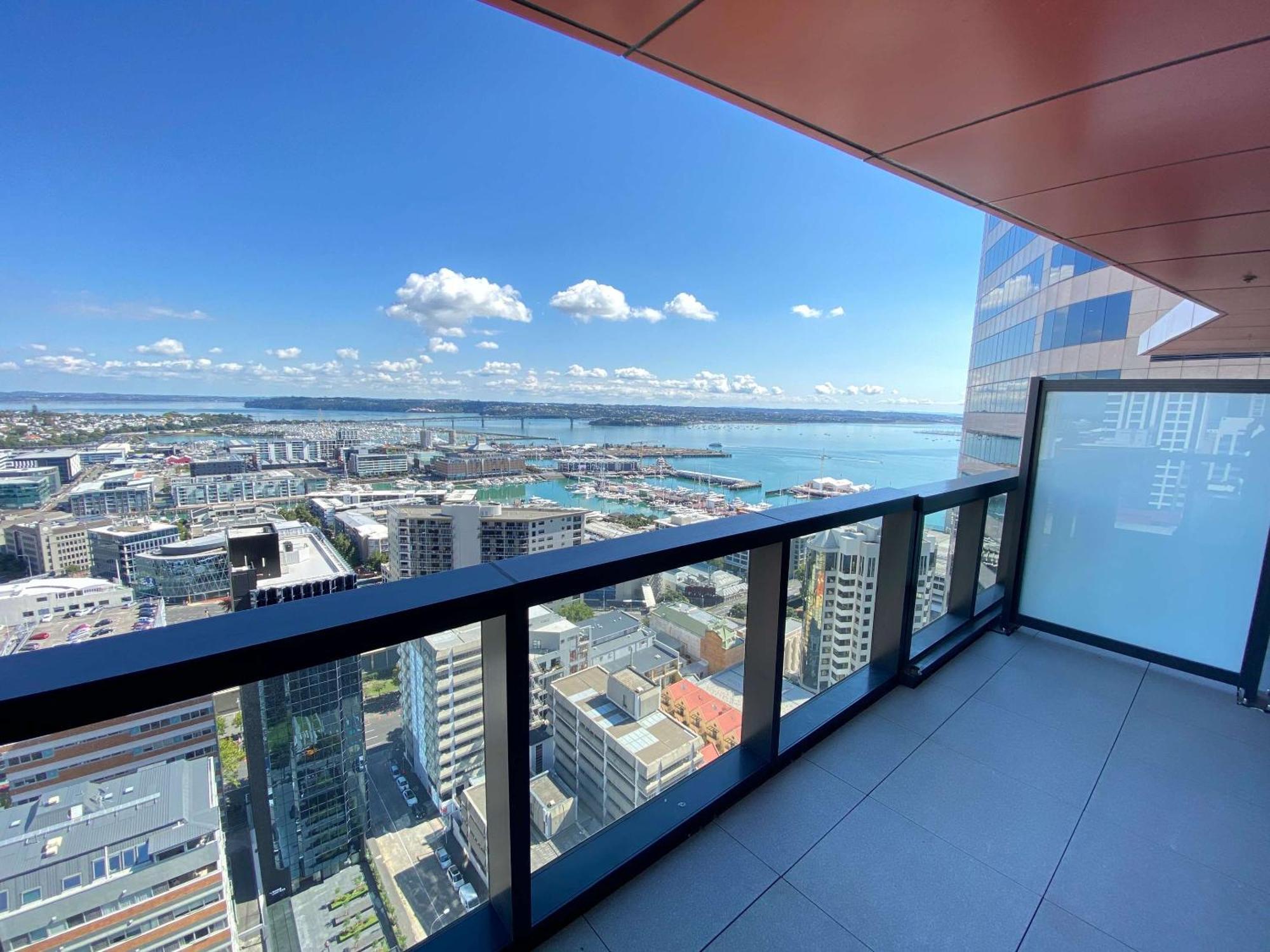 Magnificent Harbour View Skytower View Apartment In Cbd Окленд Екстер'єр фото